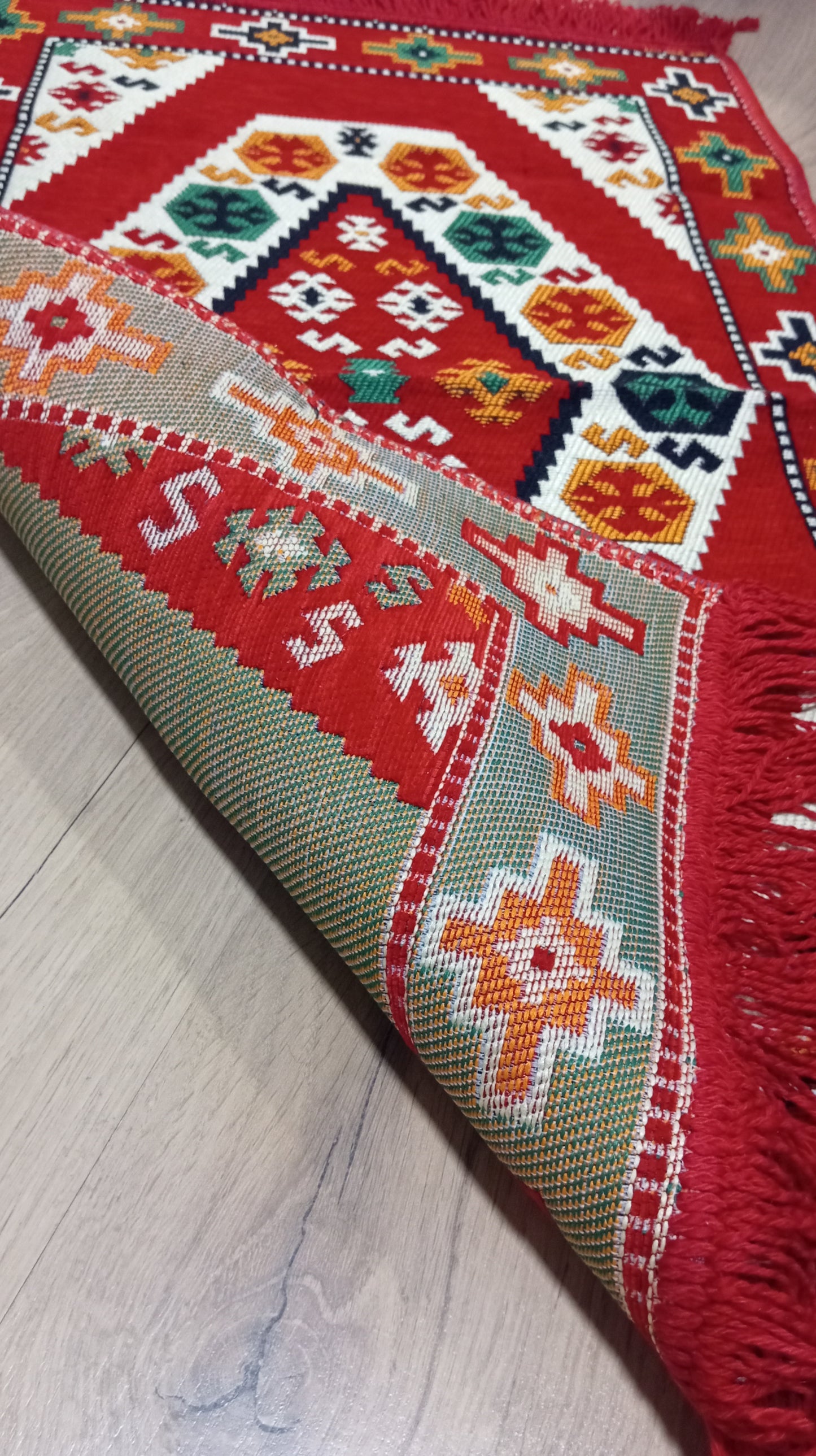 Alfombra Turca - Aylin 60cm x 90cm
